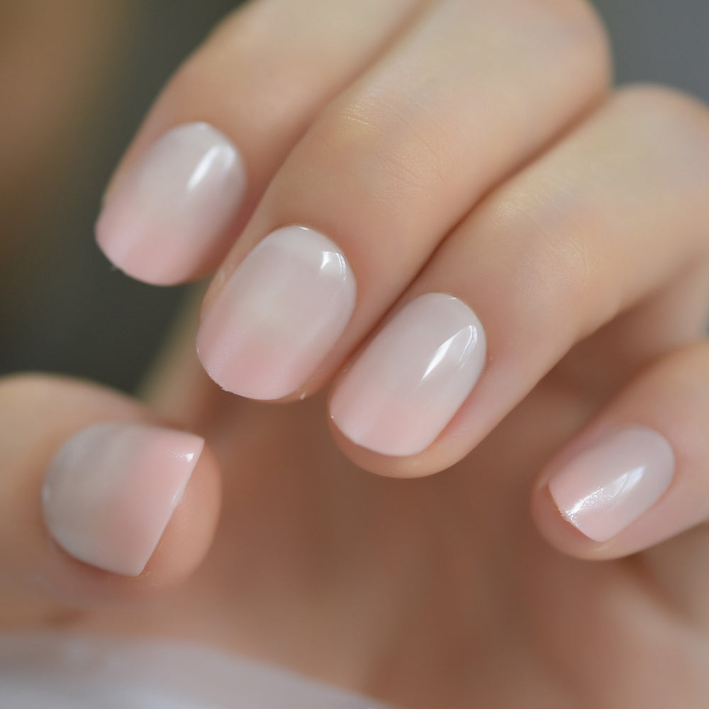 Moon Nails