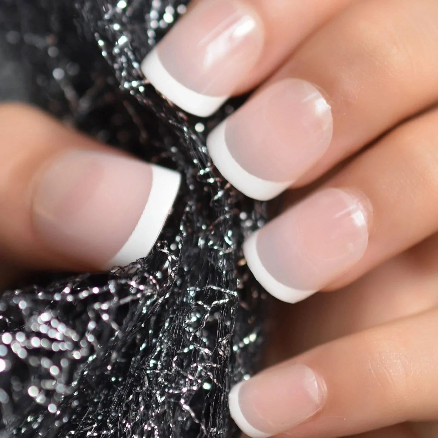 Short Round French Tips L6135