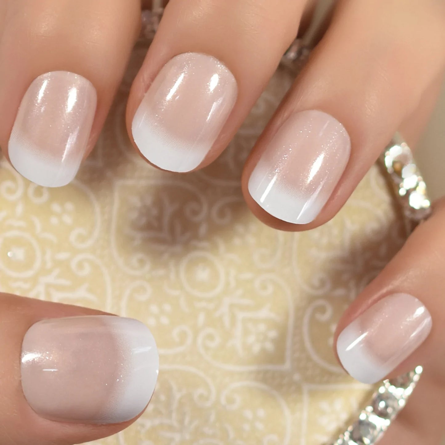 Short Round French Tips L5624