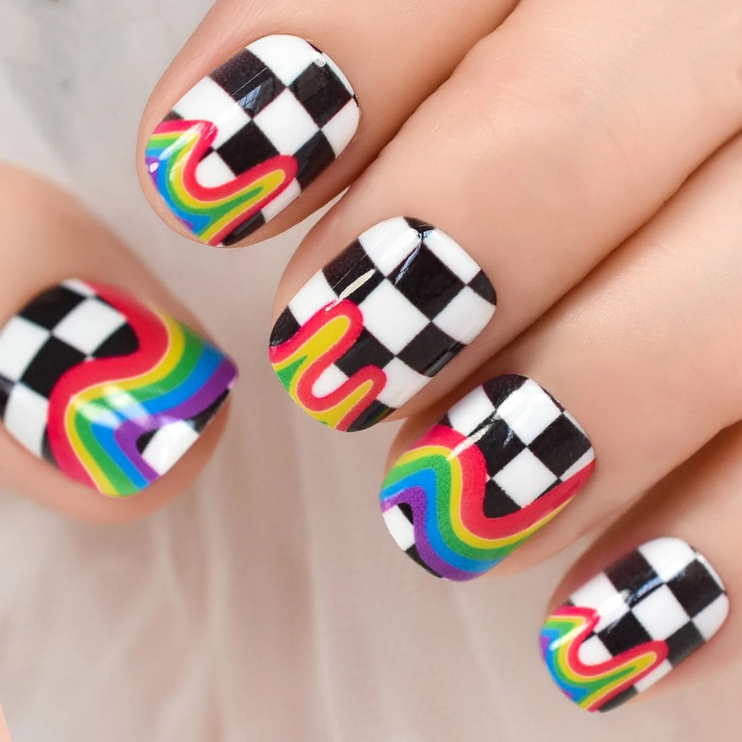 Short Round Rainbow Wave Grid L6450